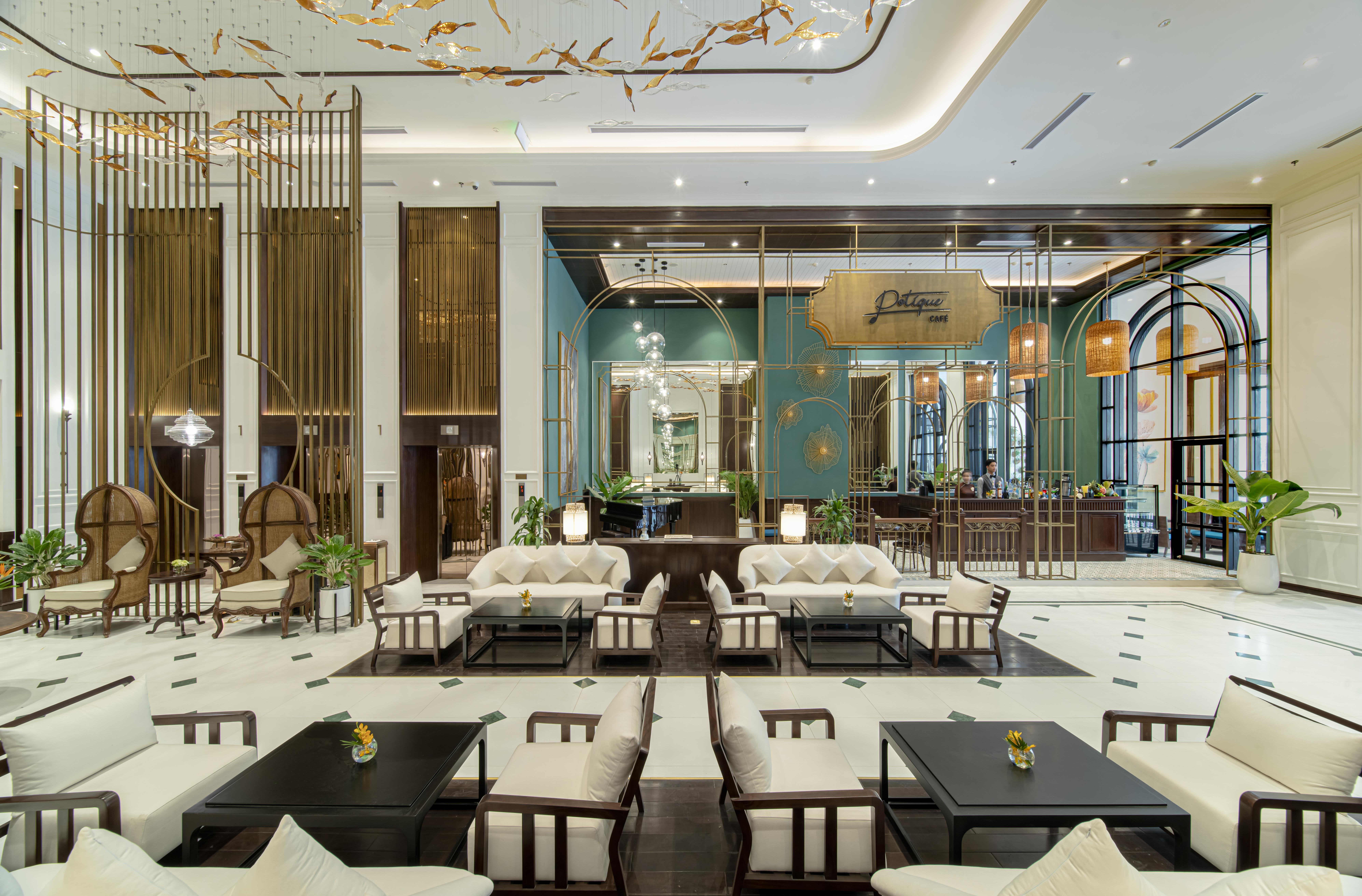 Potique Hotel Nha Trang Eksteriør billede