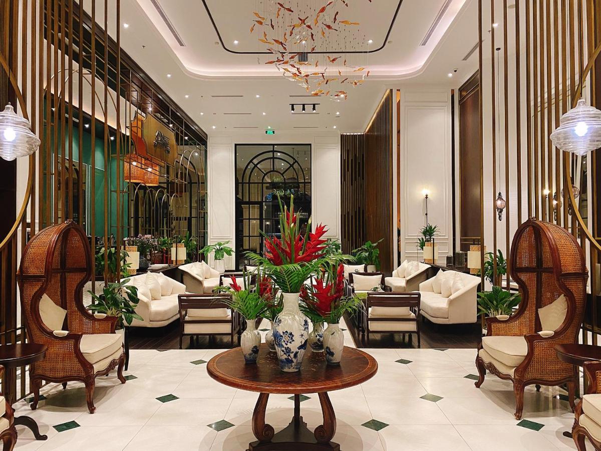 Potique Hotel Nha Trang Eksteriør billede