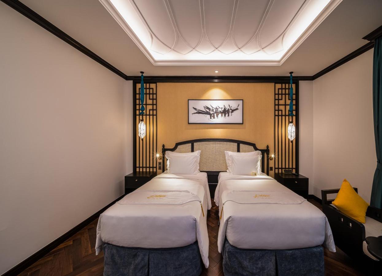 Potique Hotel Nha Trang Eksteriør billede