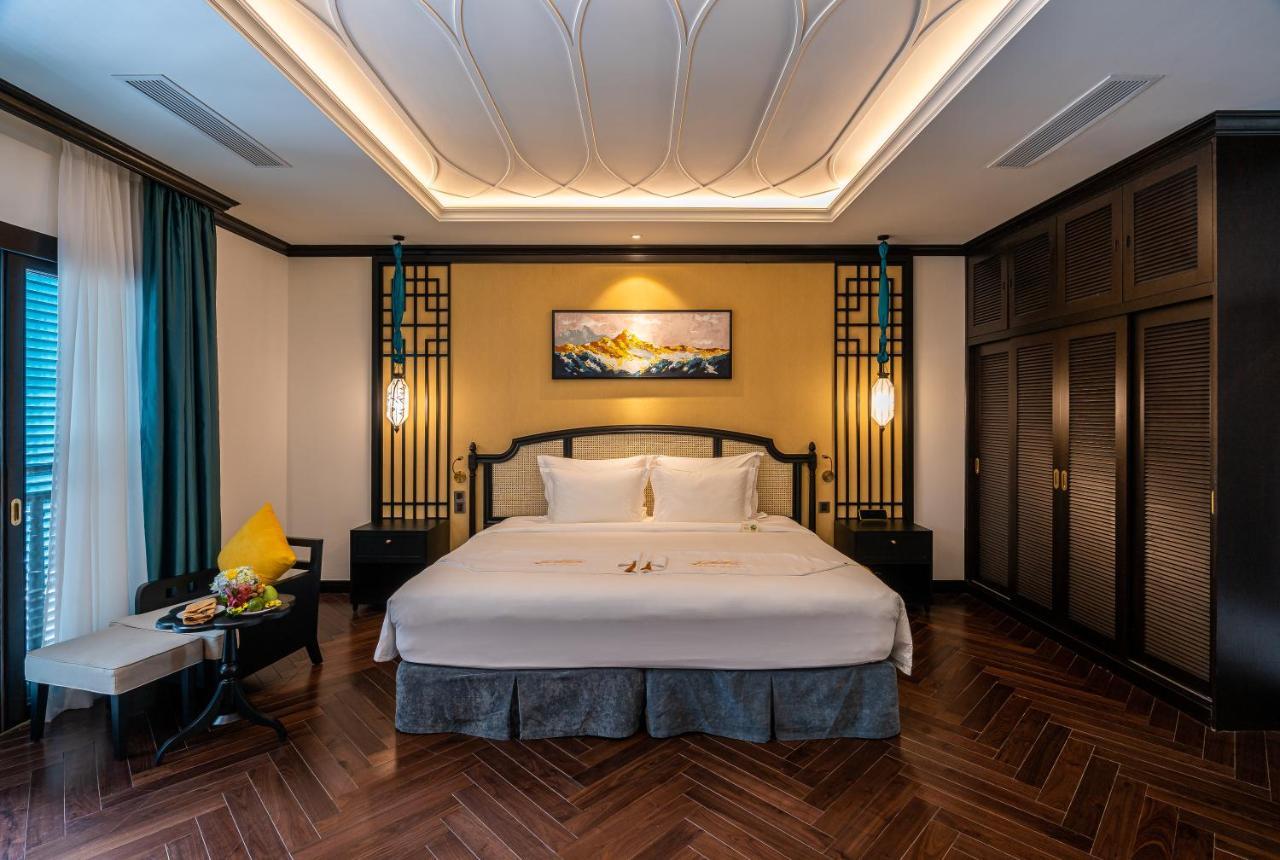 Potique Hotel Nha Trang Eksteriør billede