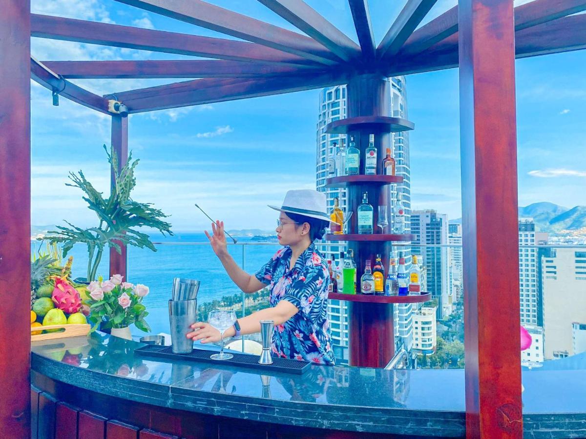 Potique Hotel Nha Trang Eksteriør billede