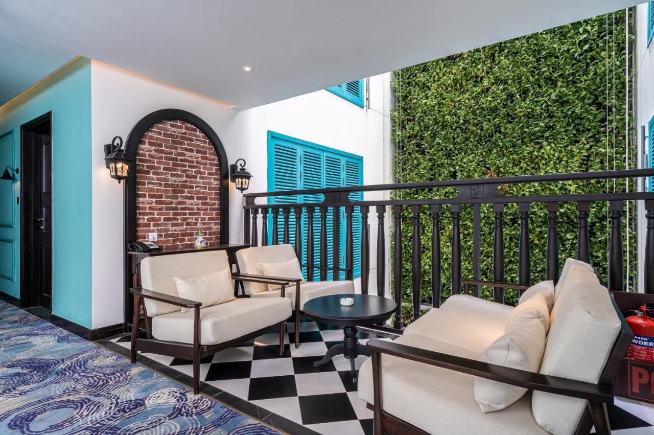 Potique Hotel Nha Trang Eksteriør billede