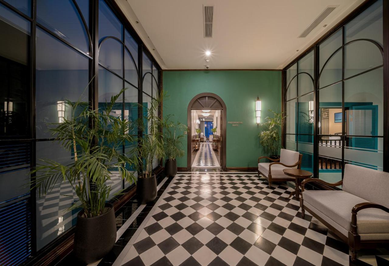 Potique Hotel Nha Trang Eksteriør billede