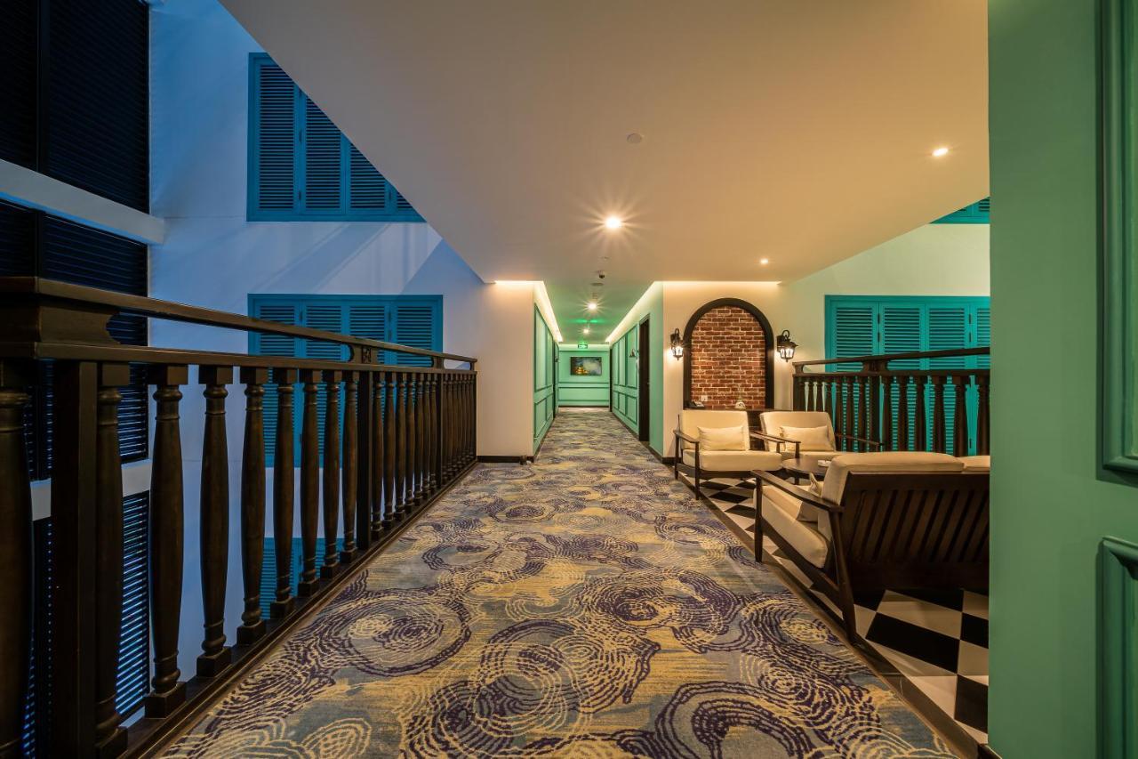 Potique Hotel Nha Trang Eksteriør billede