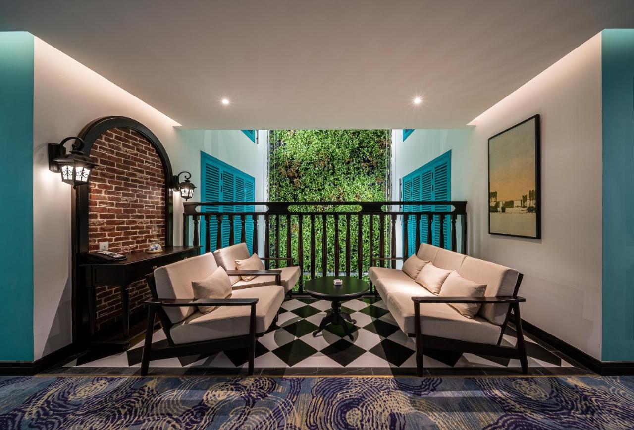 Potique Hotel Nha Trang Eksteriør billede